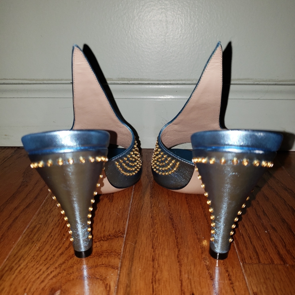 Gucci Exaggerated Point Rhinestone Mules - Picture 13 of 16
